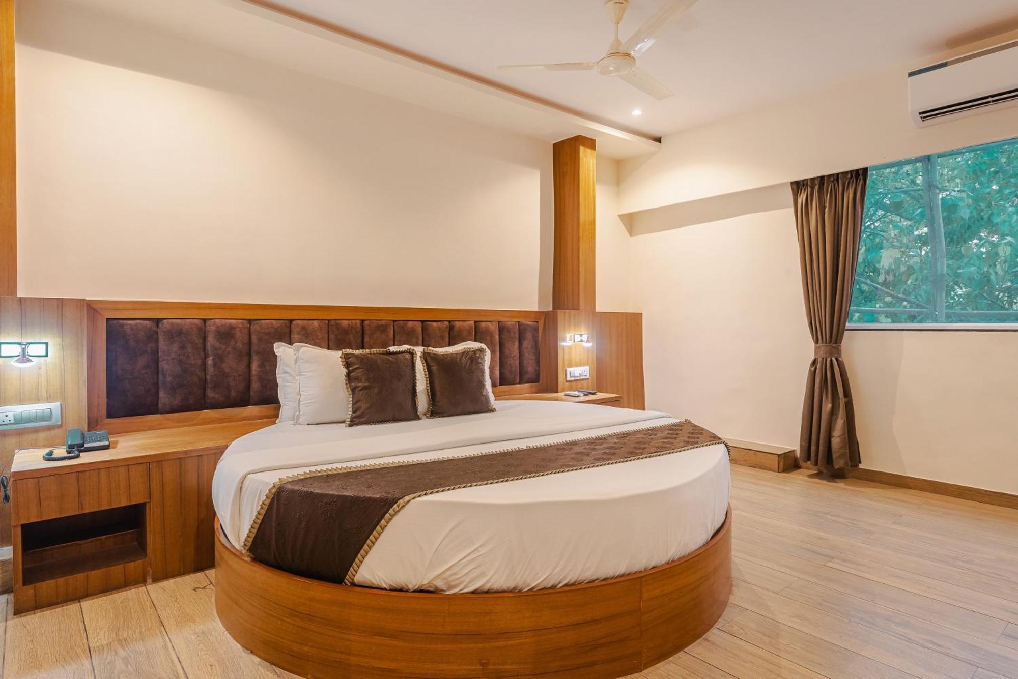 Hotel Silver Park Bombay Eksteriør billede